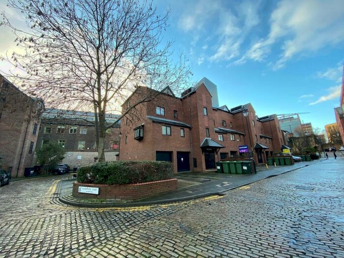 2 Bedroom Flat To Rent In Blackfriars Court, Newcastle Upon Tyne, NE1