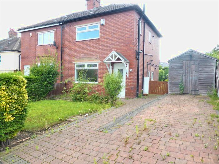 3 Bedroom Semi-Detached House To Rent In Heatons Bank, Rotherham, S62