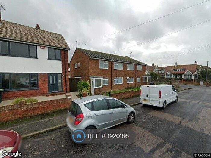 2 Bedroom Flat To Rent In Christian Court, Westgate-On-Sea, CT8