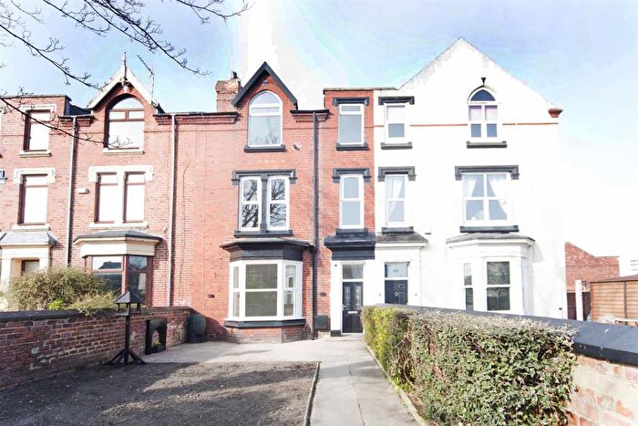 5 Bedroom Terraced House For Sale In Elwick Road, Hartlepool, TS26