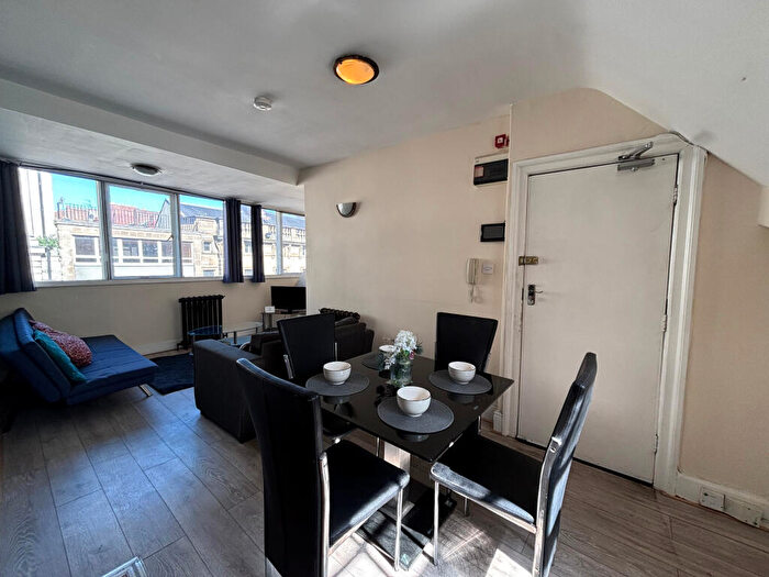 1 Bedroom Apartment To Rent In Mosley Street, Newcastle, NE1