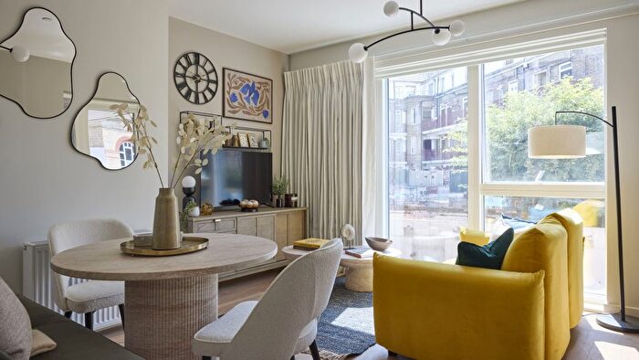 2 Bedroom Flat For Sale In Renforth Street, Canada Water, Canada Water, SE16