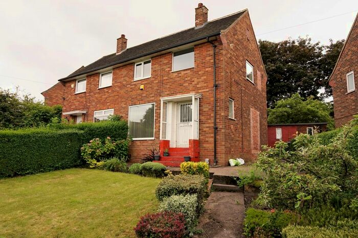 2 Bedroom Semi-Detached House To Rent In Latchmere View, Leeds, LS16