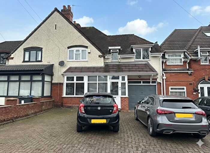 4 Bedroom Semi Detached House For Sale In Belchers Lane, Birmingham, B9