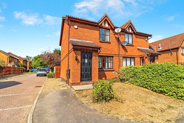 2 Bedroom Semi-detached House For Sale In Aintree Close, Bletchley, Milton Keynes, MK3