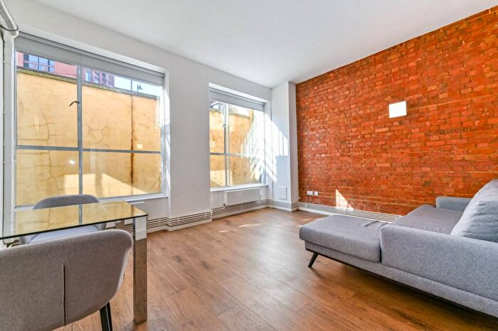 1 Bedroom Flat To Rent In Kingsland Road, Haggerston, London, E8