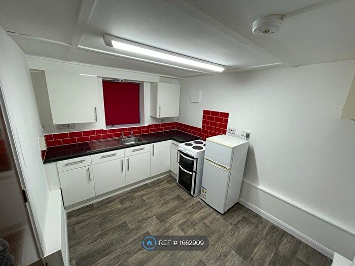 1 Bedroom Flat To Rent In Kings Road, Reading, RG1