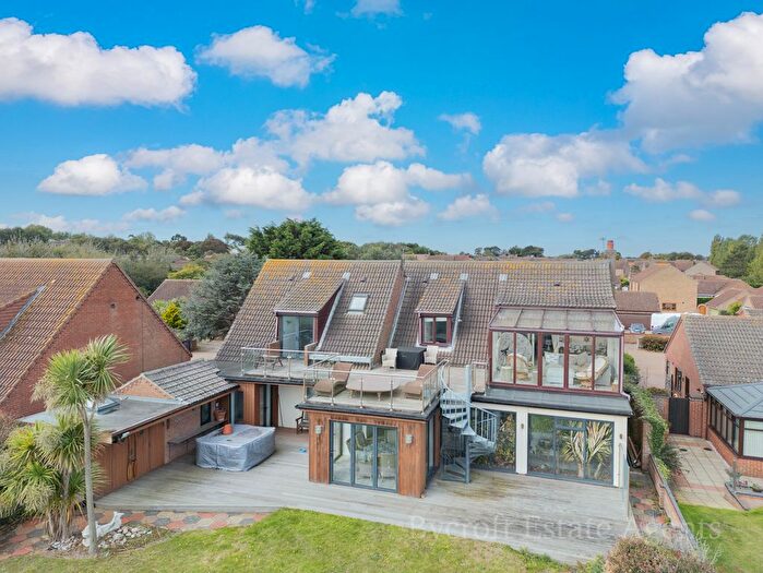 4 Bedroom Detached House For Sale In Sea View Rise, Hopton, Great Yarmouth, NR31