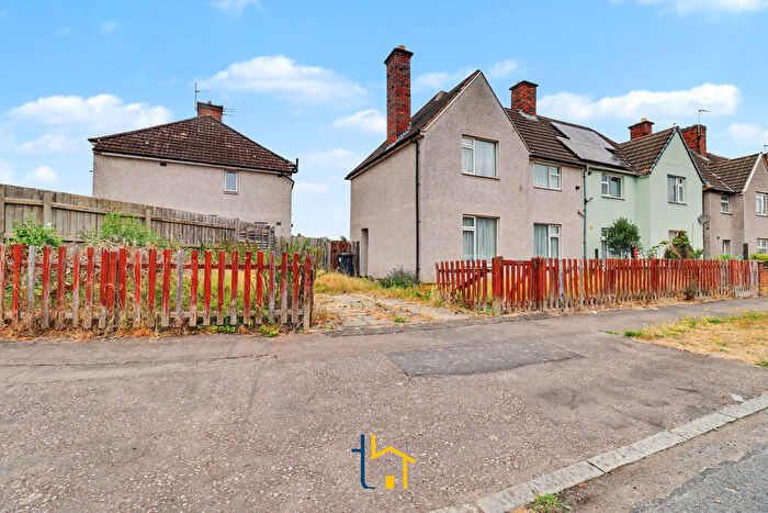3 Bedroom Semi-Detached House For Sale In Mortimer Way, Leicester, LE3