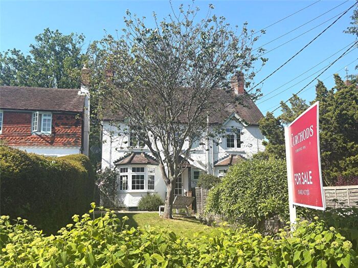 3 Bedroom Semi-Detached House For Sale In Mill Lane, Chiddingfold, GU8