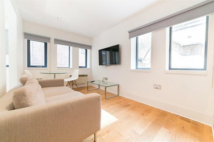 1 Bedroom Apartment To Rent In Grainger Street, Newcastle Upon Tyne, NE1