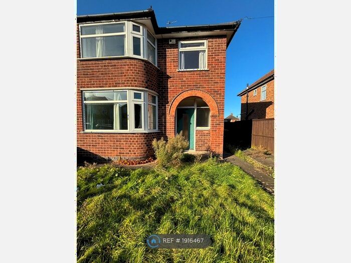 3 Bedroom Semi-Detached House To Rent In Ashbourne Road, Wigston, LE18