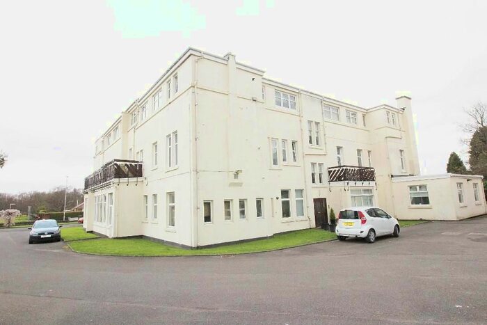 2 Bedroom Flat To Rent In Laudervale Gardens, Balloch, West Dunbartonshire, G83