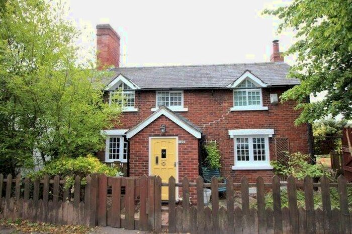 3 Bedroom Cottage To Rent In Eastwood Road, Nottingham, NG16