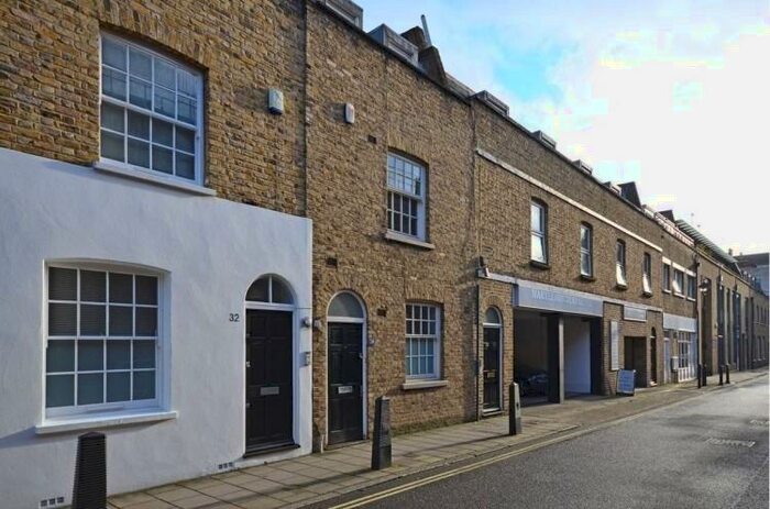 1 Bedroom Flat To Rent In Boston Place, Marylebone, NW1