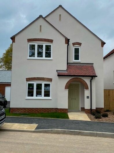 3 Bedroom Detached House To Rent In Rozalia Meadow, Lytchett Matravers, Poole, BH16