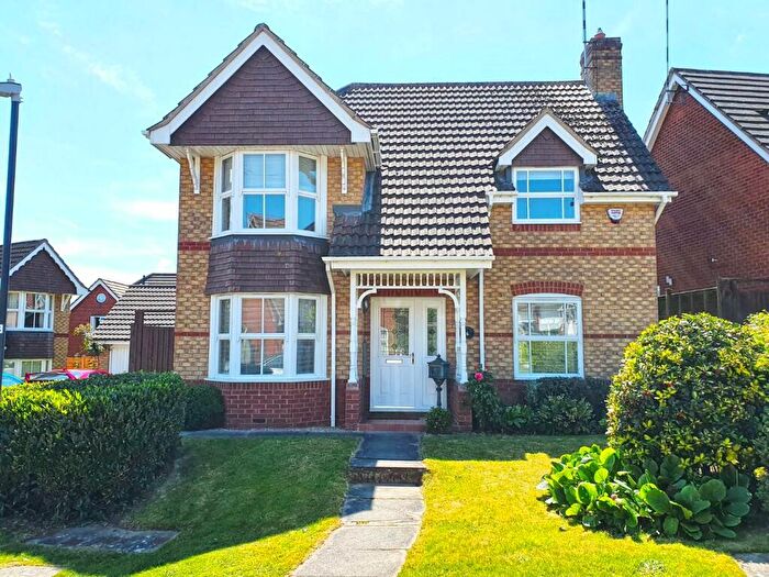 3 Bedroom Detached House For Sale In Woodsia Close, Boughton Vale, Rugby, CV23
