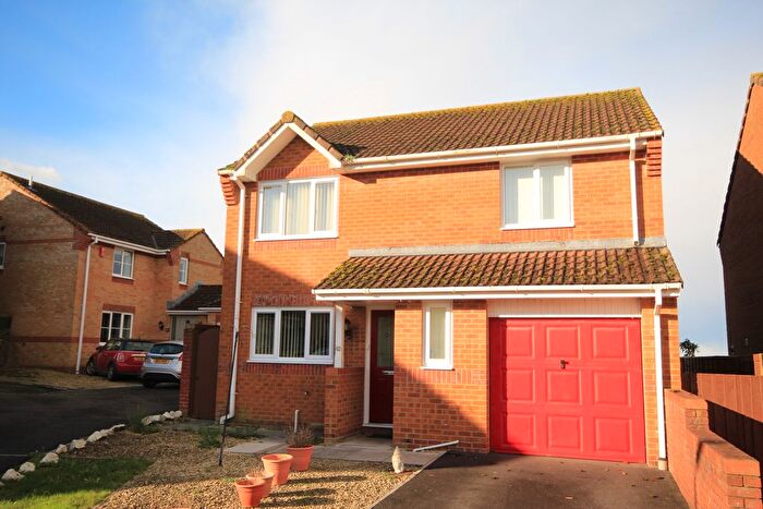 4 Bedroom Detached House For Sale In Highcroft, Woolavington, Bridgwater, TA7