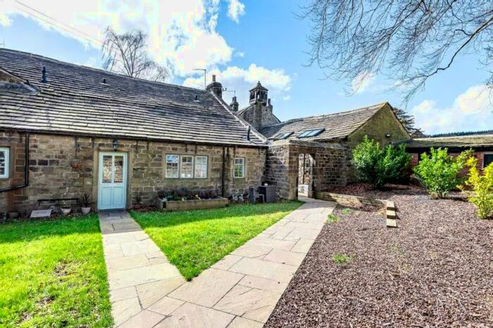 2 Bedroom Cottage To Rent In The Cottages, St. Ives Estate, Harden, Bingley, BD16