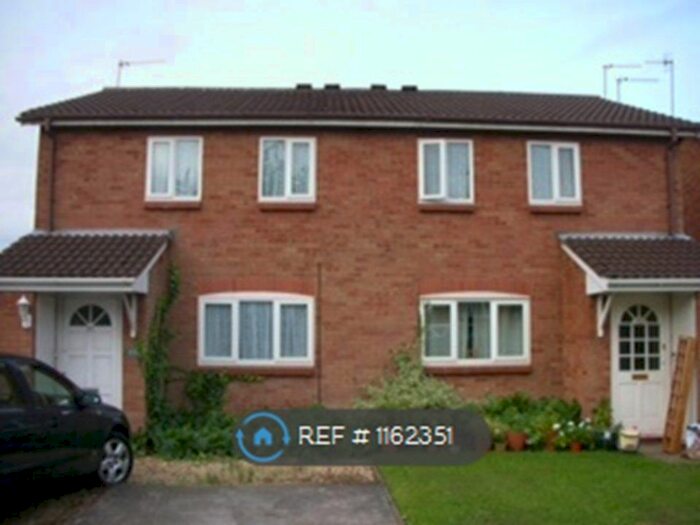 1 Bedroom Flat To Rent In Ragees Road, Kingswinford DY6