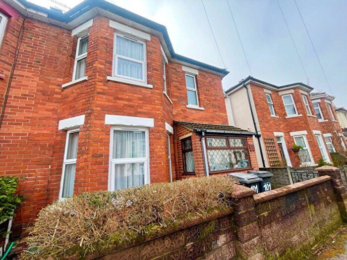 5 Bedroom House To Rent In Student House, Charminster (), P07