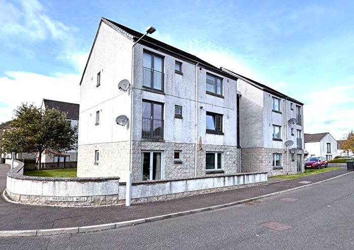 2 Bedroom Flat For Sale In Flat A, St. Margarets Well, Dunfermline, KY12