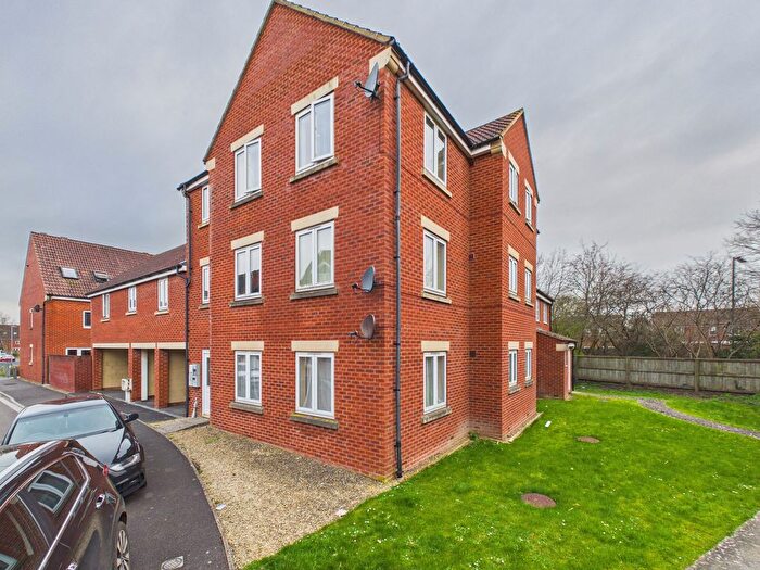 2 Bedroom Flat For Sale In Duke Street, Bridgwater, TA6