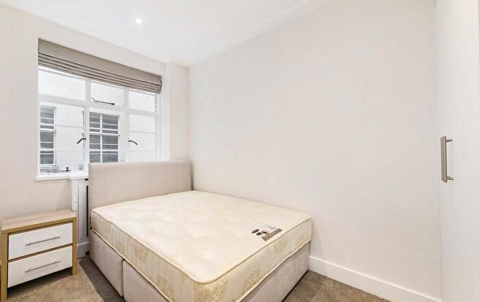 2 Bedroom Flat To Rent In Allsop Place, Marylebone, London, NW1