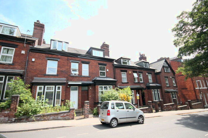 5 Bedroom Terraced House To Rent In Hanover Square, Woodhouse, Leeds, LS3