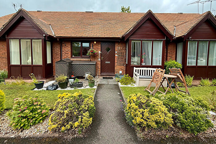 2 Bedroom Retirement Property For Sale In Swallow Court, Richmond Villages Bede, Hospital Lane, Bedworth, CV12