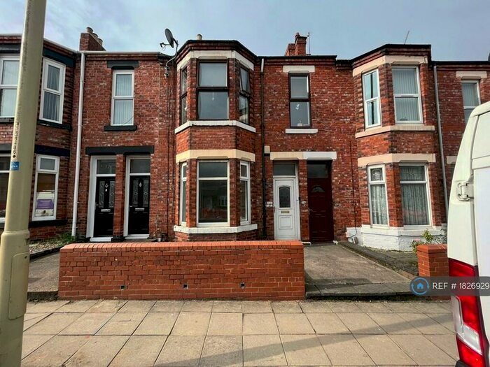 2 Bedroom Flat To Rent In Imeary Street, South Shields, NE33