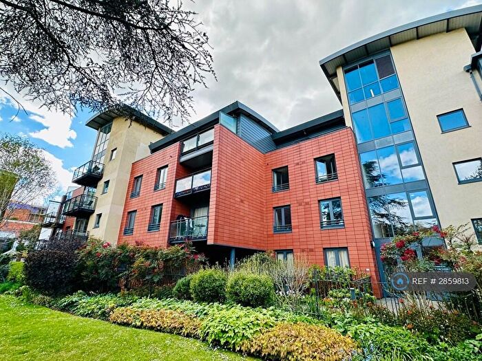 1 Bedroom Flat To Rent In The Stream Edge, Oxford, OX1