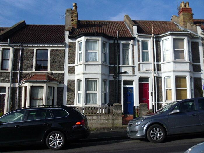 4 Bedroom Terraced House To Rent In Church Road, Horfield, Bristol, BS7