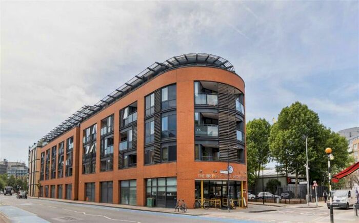 1 Bedroom Flat To Rent In Southwark Bridge Road, London, SE1