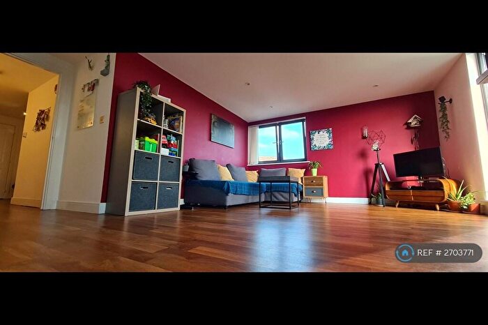 2 Bedroom Penthouse To Rent In Bramley Crescent, London, IG2