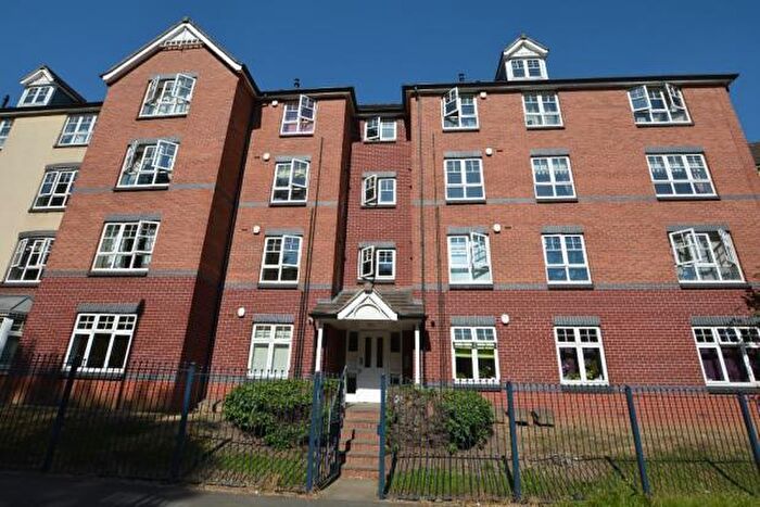2 Bedroom Apartment To Rent In Bedford Road, Northampton, NN1