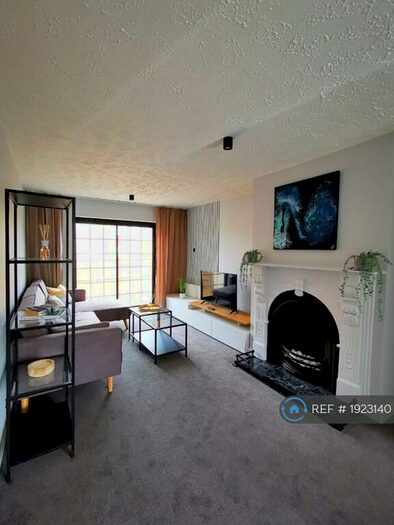 3 Bedroom Terraced House To Rent In Winskell Road, South Tyneside, NE34