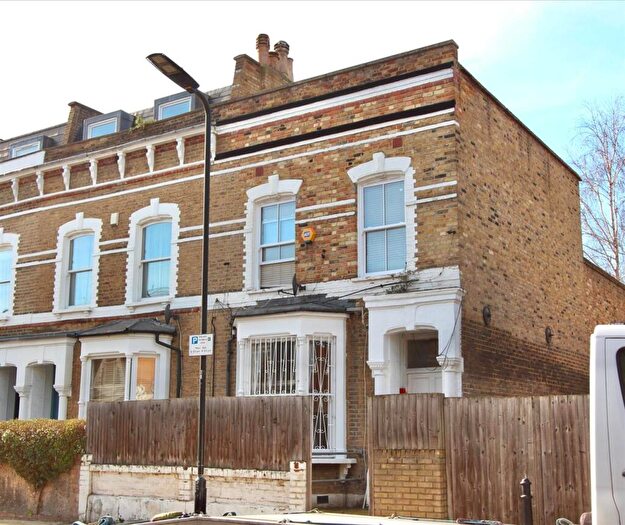 1 Bedroom Flat For Sale In Bayston Road, N16