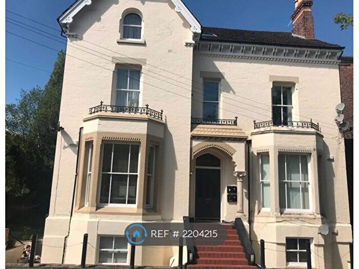 2 Bedroom Flat To Rent In Parkfield Road, Aigburth, Liverpool, L17