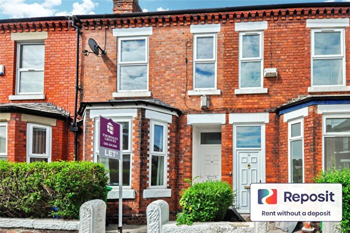 4 Bedroom Terraced House To Rent In Hall Road, Manchester, M14
