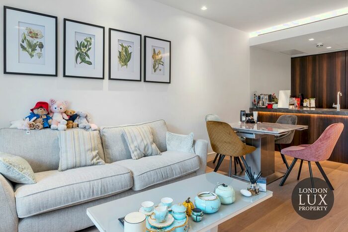2 Bedroom Flat To Rent In Portugal Street, London, WC2A