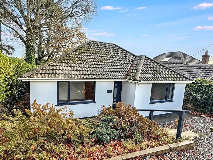 3 Bedroom Detached Bungalow For Sale In Brownsea Avenue, Corfe Mullen, BH21