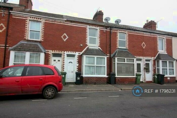 2 Bedroom Terraced House To Rent In Chamberlain Road, Exeter, EX2