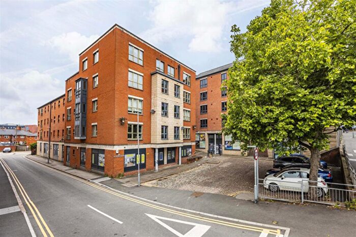 1 Bedroom Flat To Rent In Chardlace Walk, Nottingham, NG1