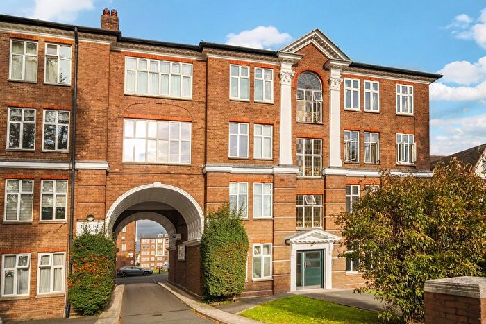 1 Bedroom Flat To Rent In Golders Green Road, London, NW11