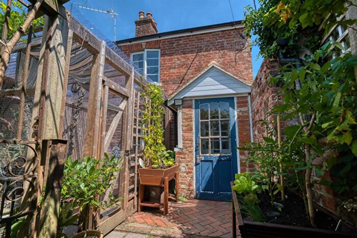 3 Bedroom Semi-Detached House For Sale In Gold Hill, Child Okeford, Blandford Forum, DT11