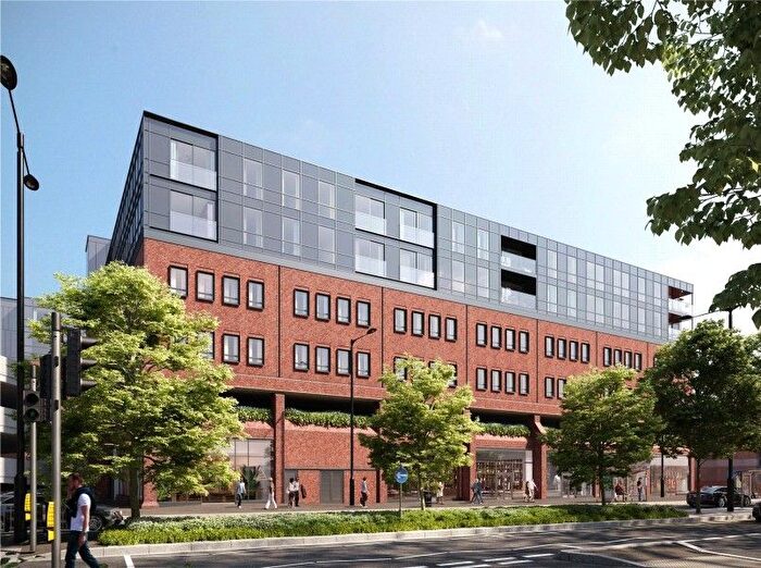 2 Bedroom Flat To Rent In Pembroke Broadway, Camberley, GU15