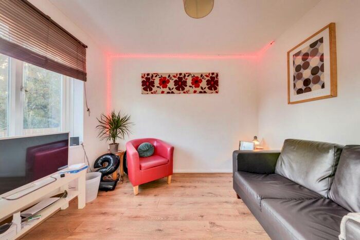 4 Bedroom House To Rent In Tunstall Road, Canterbury, CT2