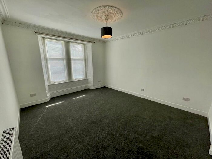 1 Bedroom Flat To Rent In Provost Road, Dundee, DD3