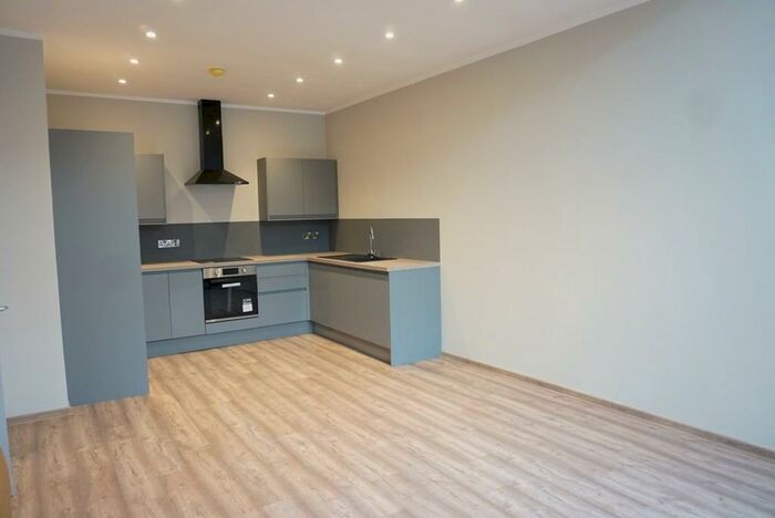 2 Bedroom Apartment To Rent In St. Stephens Road, Nottingham, NG2